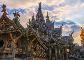 The Sanctuary of Truth in Pattaya Bangkok 1